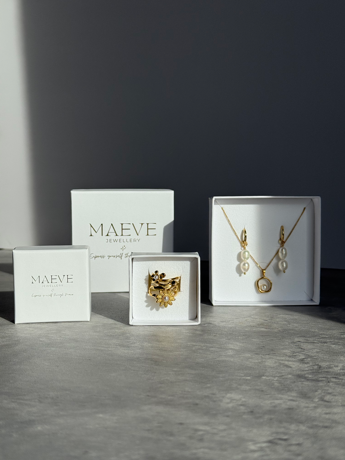 Gift packaging image 0