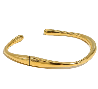 Bekah's Bangle image 0