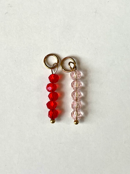 Glassy beads image 0